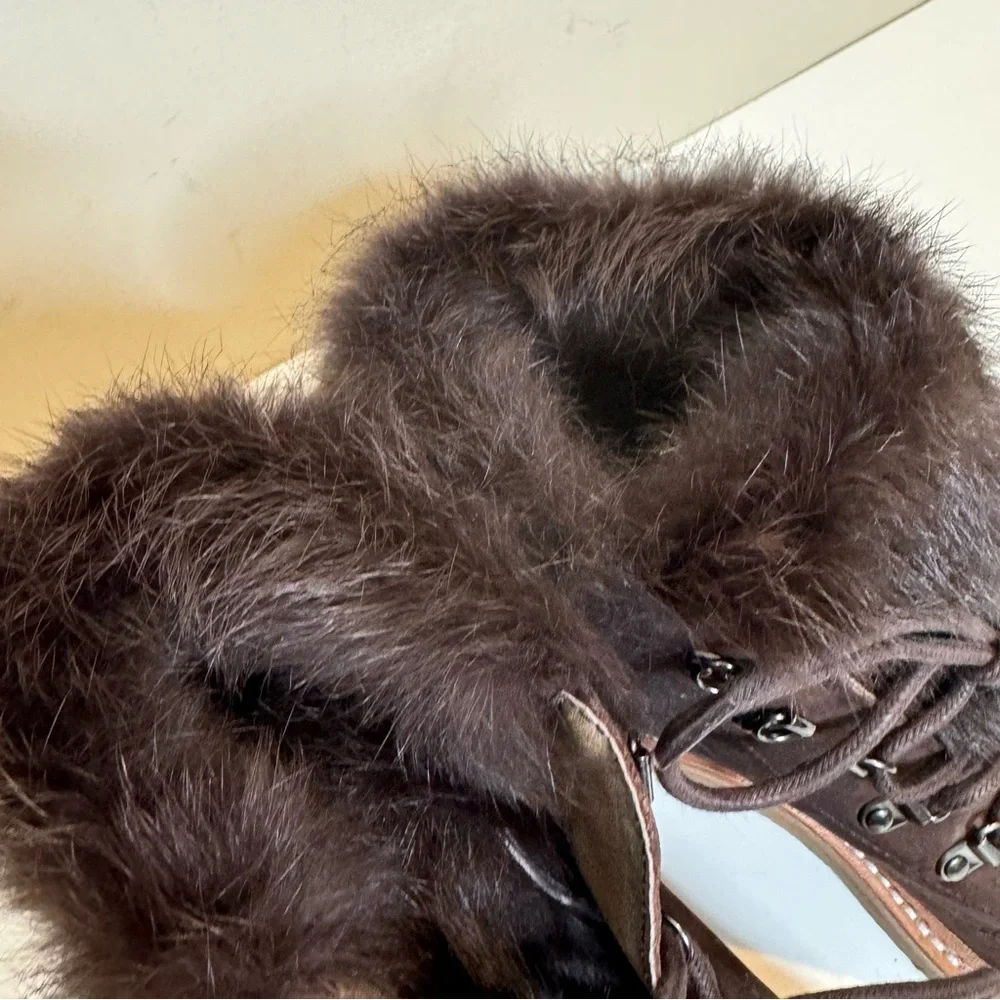 Botkier Women's Winter Lace Up Boots with real fur size 5.5